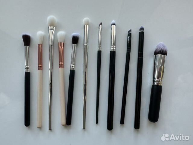 Кисти для макияжа