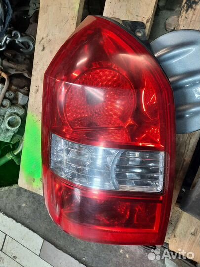 Фонарь задний левый hyundai tucson 1