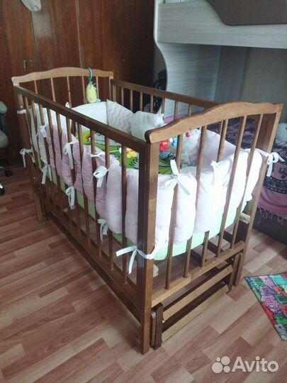 Кровать для новорожденных с матрасом