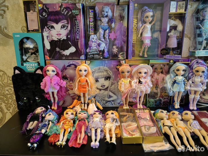 Rainbow high lol omg Monster high Novi stars