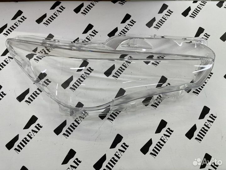 Правое стекло фары Infiniti Q50 2013-н.в