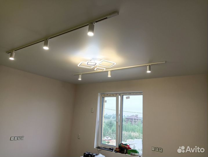 Натяжные потолки