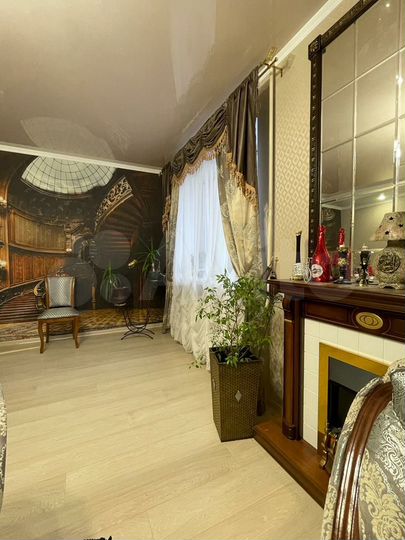 4-к. квартира, 154 м², 3/6 эт.