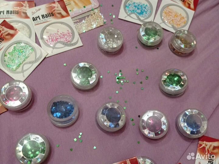 Блестки, украшения для ногтей