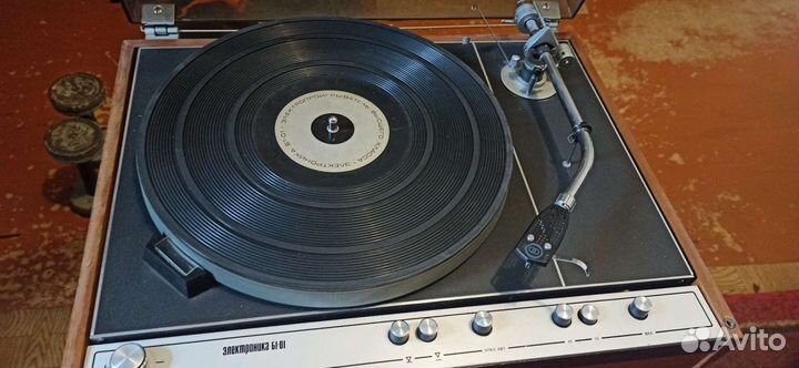 Электроника б1-01