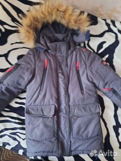 Пуховик на мальчика 140