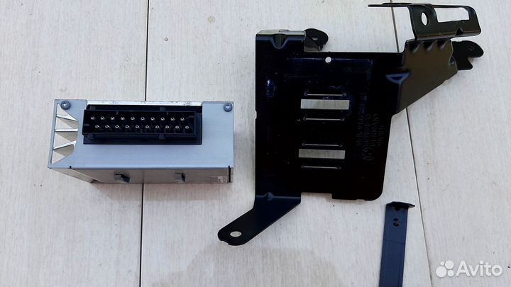 Усилитель магнитофона BMW 5-Series 525I E60