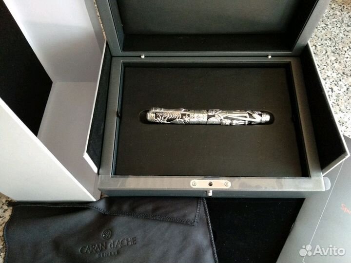 Ручка-роллер Caran d'Ache 