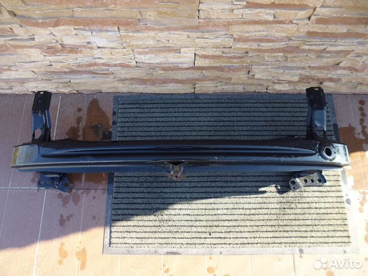 Фольксваген Кэдди усилитель пер бампера 2004-2015