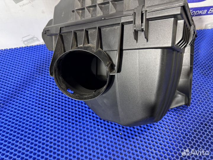 Корпус воздушного фильтра BMW F10 с мотором N20B20