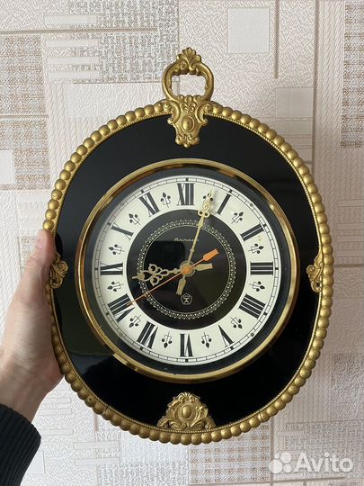 Часы настенные