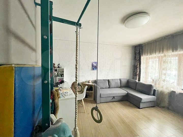 2-к. квартира, 66 м², 1/2 эт.