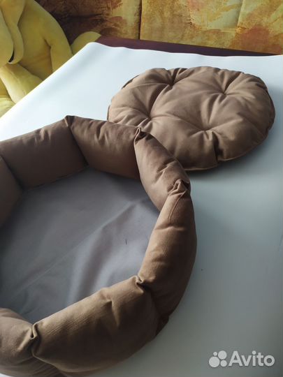 Лежанка для животных, новая, D41 см