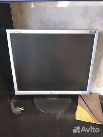 Монитор 17 дюймов LG
