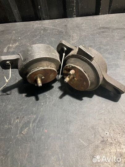 Подушка двигателя Subaru Legacy BH5