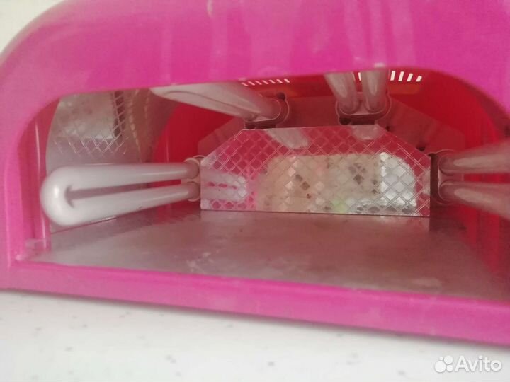 Лампа для ногтей