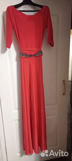 Вечернее платье