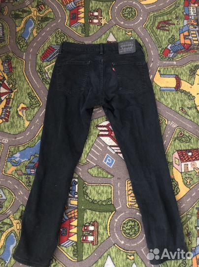 Джинсы levis