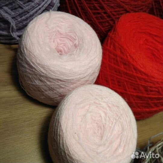 Пряжа шерсть п/шерсть 1600 г за всё