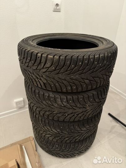 Yokohama Geolandar G035M 215/55 R16