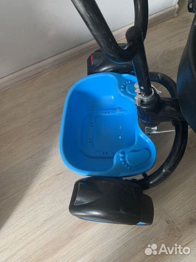 Детский велосипед трехколесный с ручкой