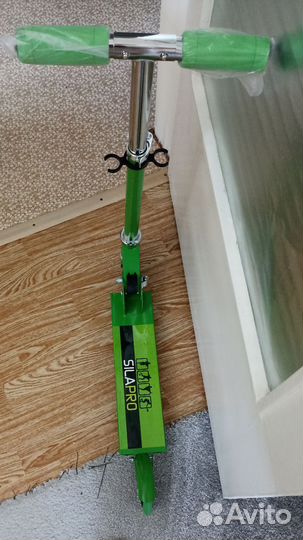 Самокат детский двухколесный новый