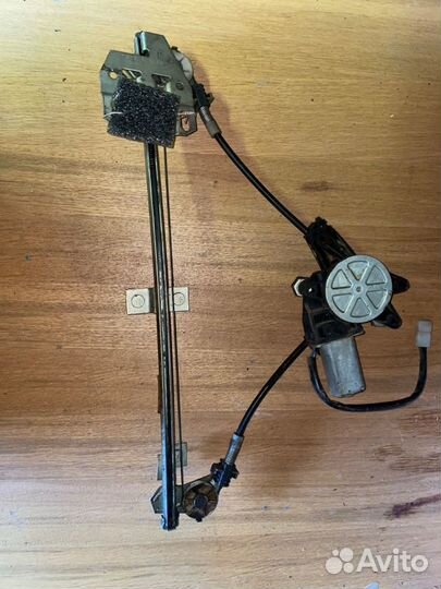 Эл.стеклоподъемник в сборе правый Лада 2114
