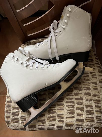 Коньки Nicole кожа 40