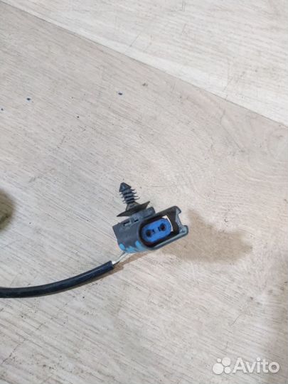 Датчик abs задний Ford Focus 2 1.8 qqdb 2010Г.в