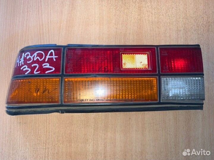 Фонарь задний левый Mazda 323 1984