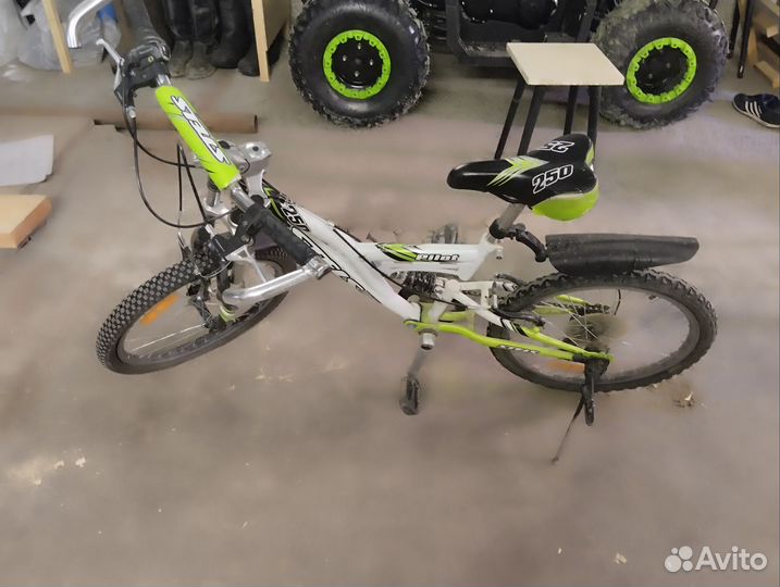 Детский велосипед