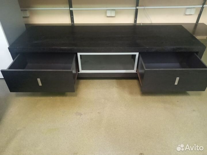 Тумба с двумя ящиками и стеклянной дверцей