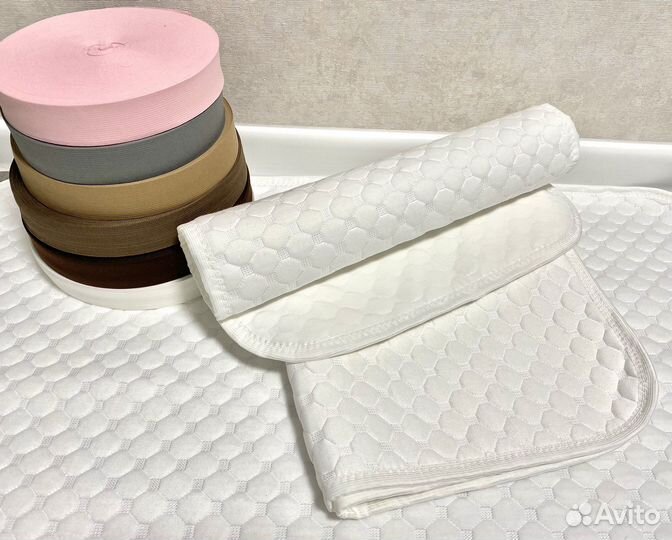 Многоразовые непромокаемые пеленки (2 вида белых)