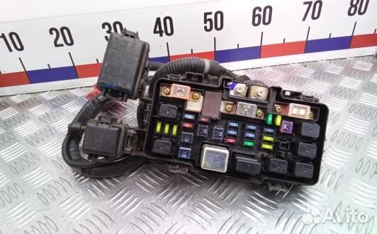 Блок предохранителей honda CR-V 2 (OEA36M101)