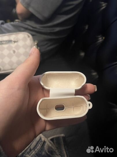 Чехол для наушников airpods pro