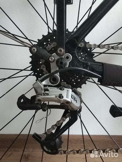 Туринговый велосипед Giant Escape