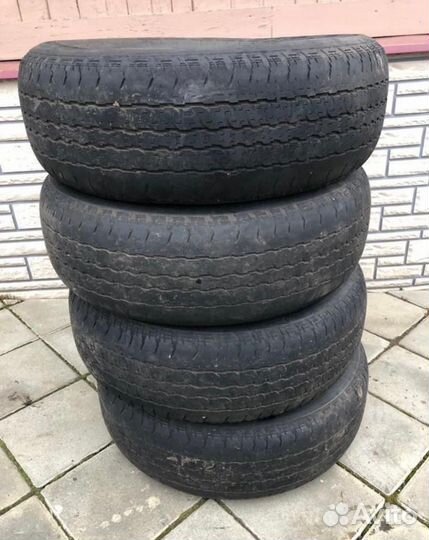 Bridgestone Dueler H/T D840 265/65 R17
