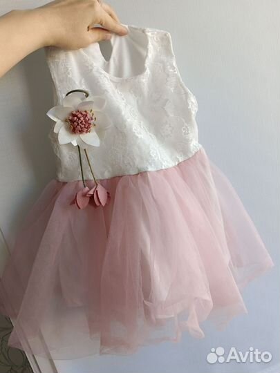 Платье праздничное для девочки