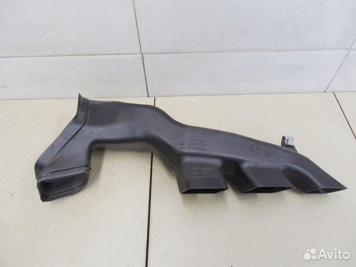 Воздуховод 1-серия E87/E81 2004