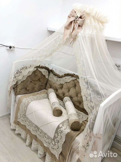 Новый комплект в кроватку