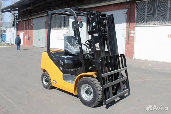 Вилочный погрузчик UN Forklifts FG25, 2023