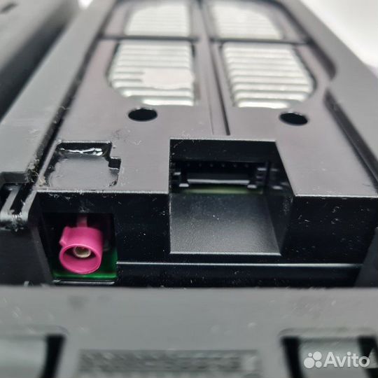 Беспроводная зарядка Audi A5 8W 2018