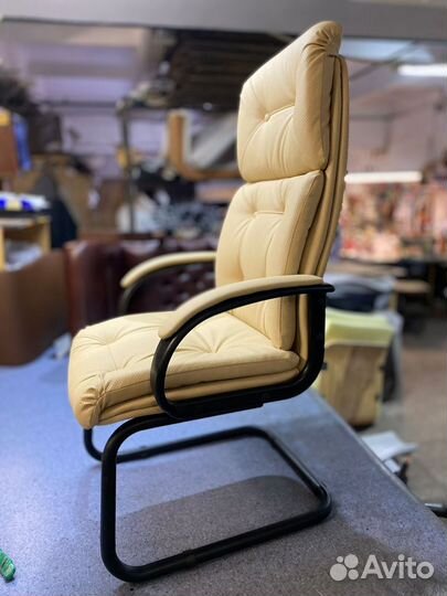 Кресло на полозьях