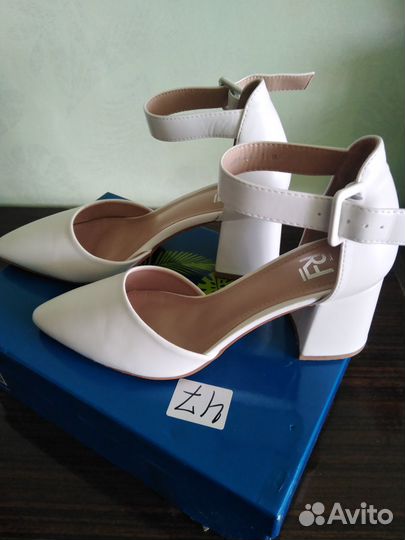 Туфли женские