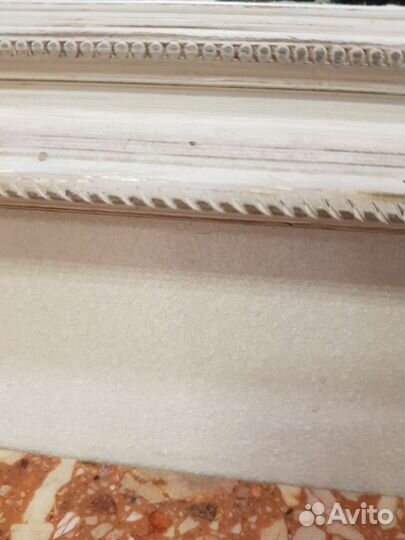 Зеркало настенное в раме