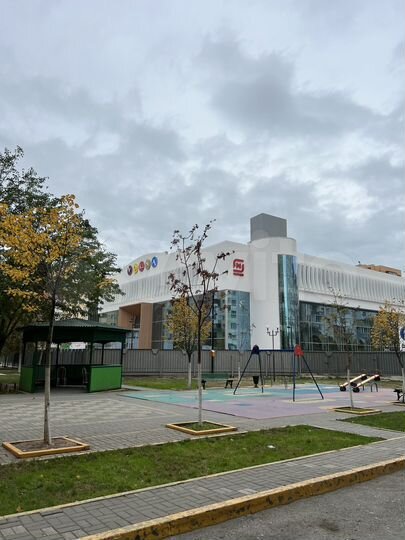 3-к. квартира, 90 м², 3/10 эт.