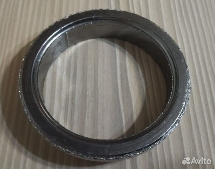 Кольцо глушителя Toyota 1745122070