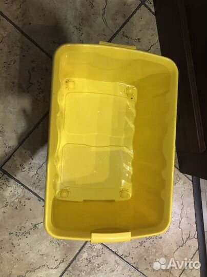 Пластиковый бокс