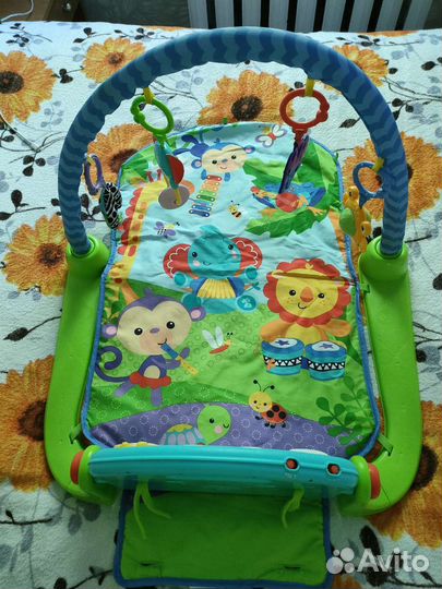 Развивающий коврик fisher price с пианино