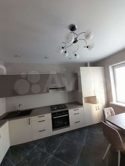 2-к. квартира, 65,6 м², 6/14 эт.